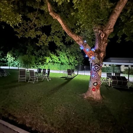 Yebs Hotel Гюнцбург Екстер'єр фото